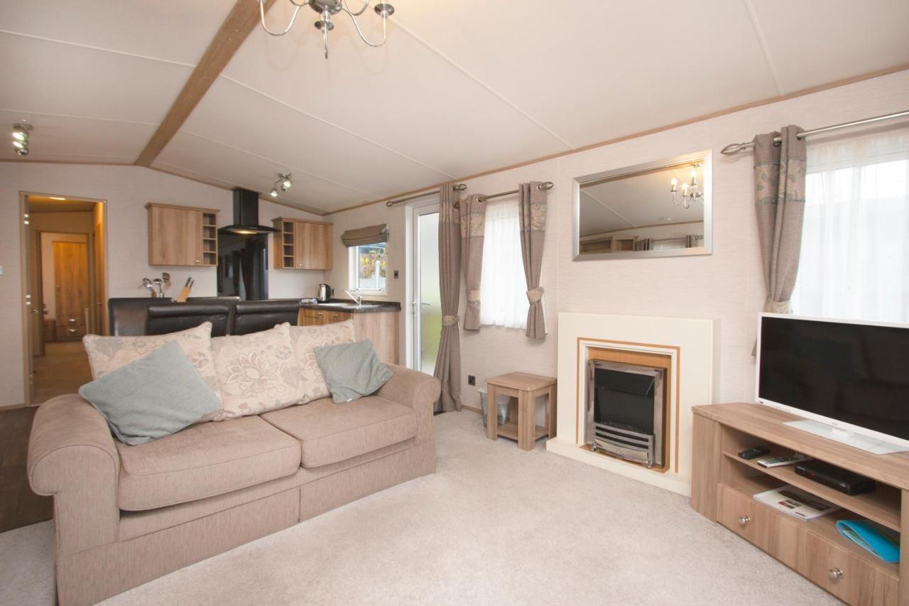Loch Lomond Holiday Park Inversnaid エクステリア 写真
