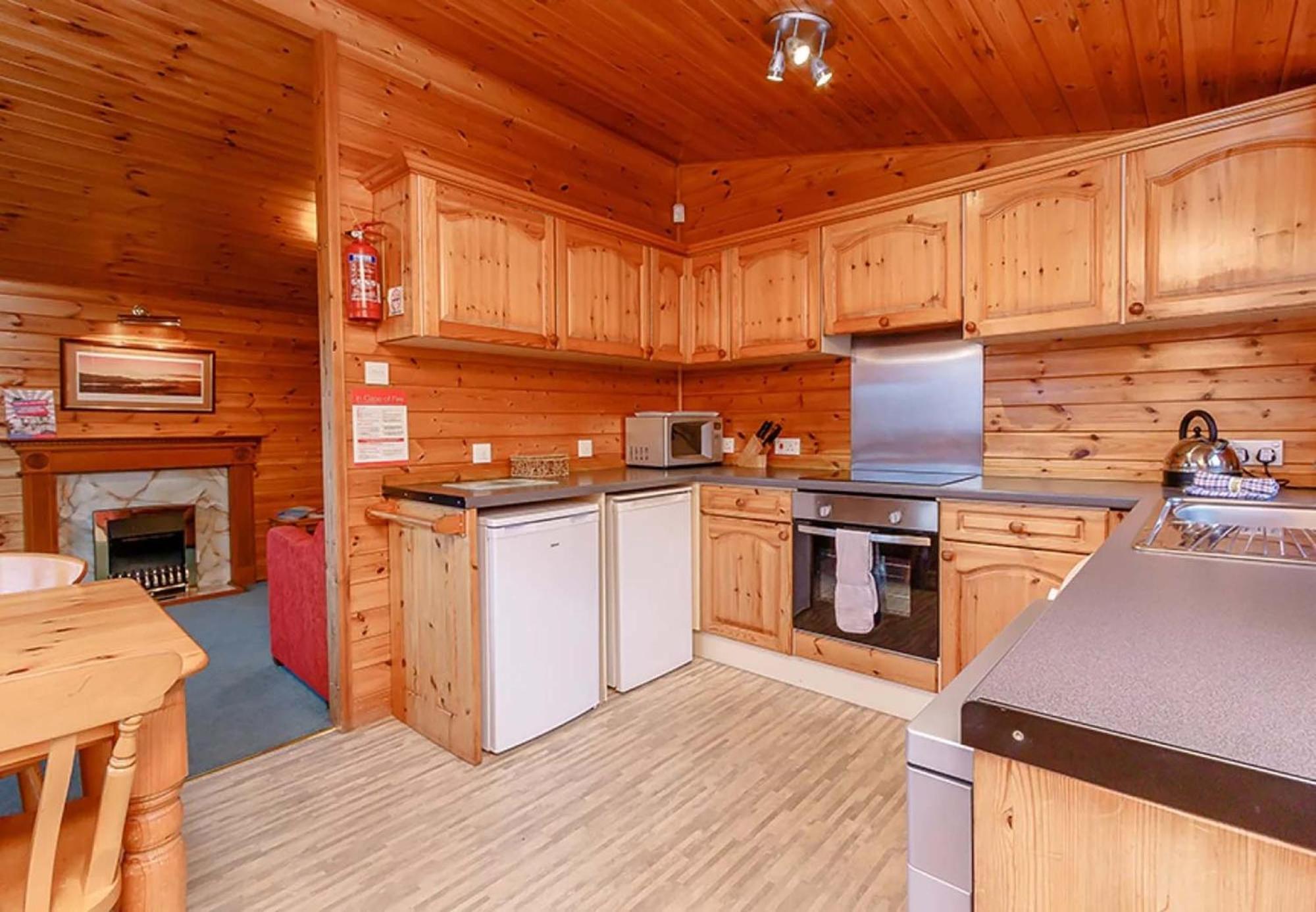 Loch Lomond Holiday Park Inversnaid エクステリア 写真